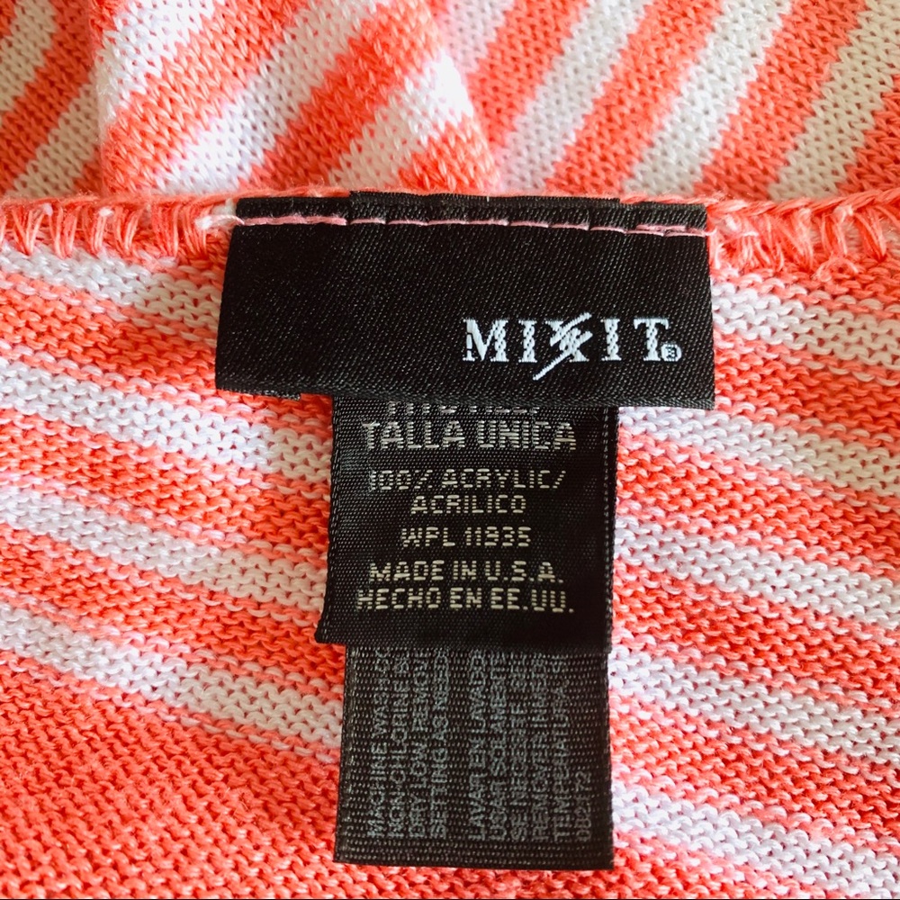 Poncho sweater - Picture 4 of 4